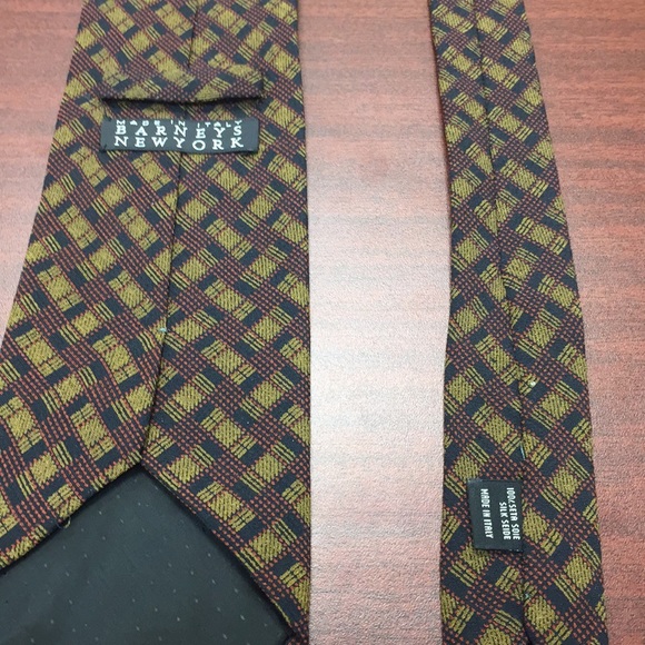 Barney’s New York neck tie. Silk - Picture 2 of 3